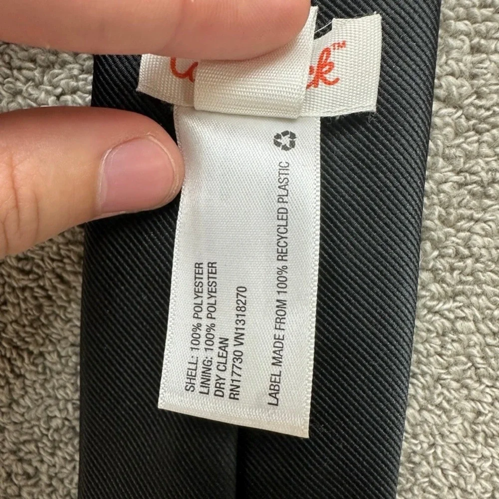 Cat & Jack Boys Black Pre-Tied Adjustable Necktie Size M/L Matte Twill Formal